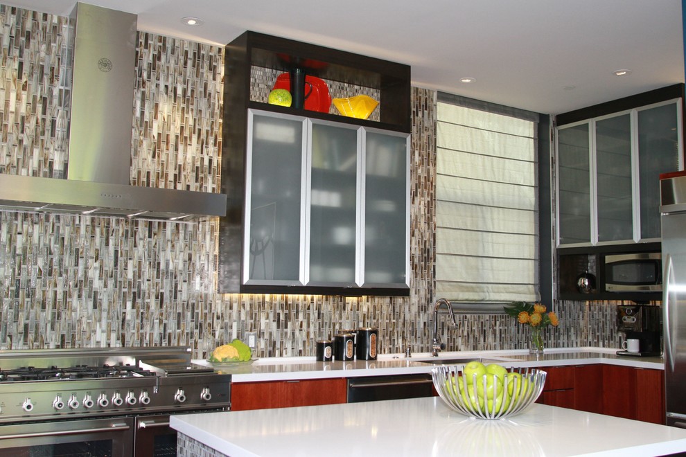 Inspiration for a transitional kitchen remodel in Phoenix