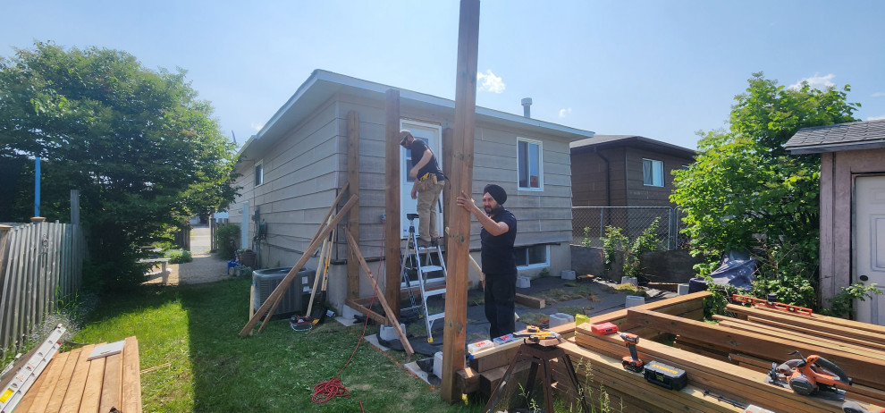 Large Deck build