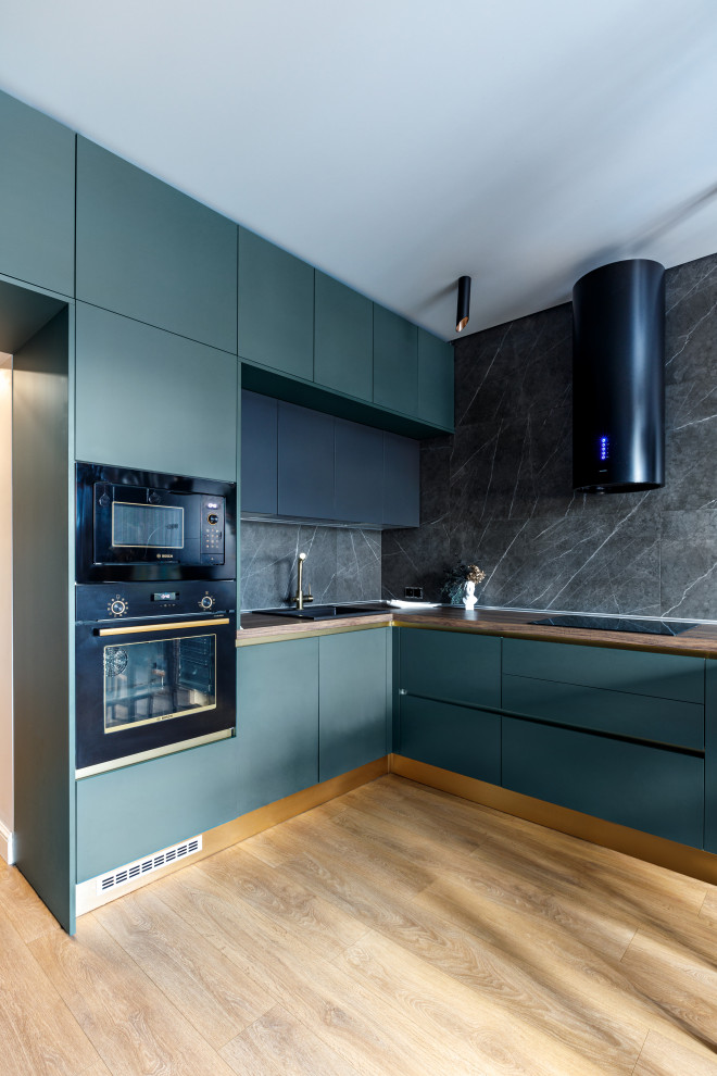 Кухня дома у декоратора.