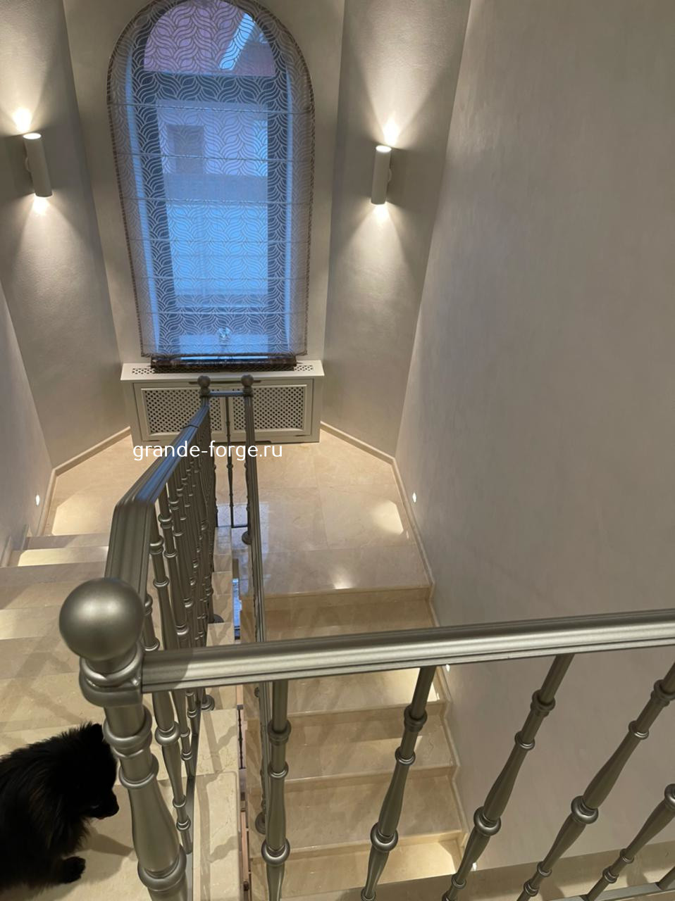Лестница, стальное ограждение, фабрика Grande forge(Франция), коллекция "Рондо"