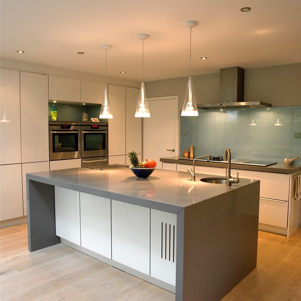 This is an example of a contemporary kitchen in Cambridgeshire.