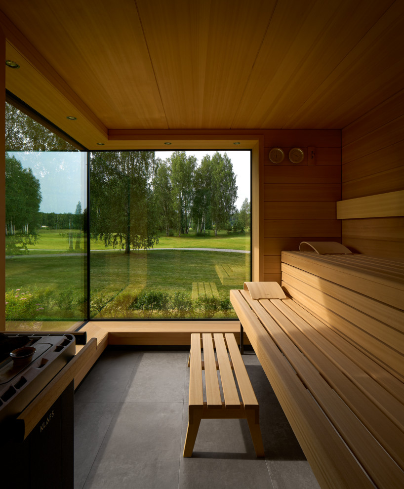 дом на гольф поле