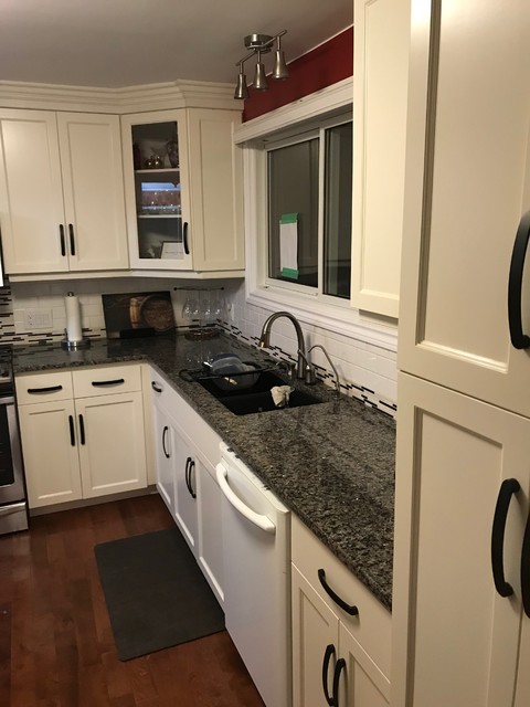 Updated Kitchen modern-kueche