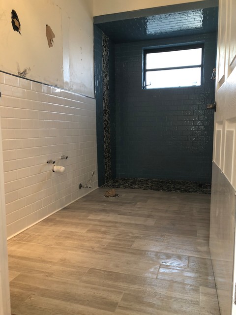 Tile work classico-stanza-da-bagno