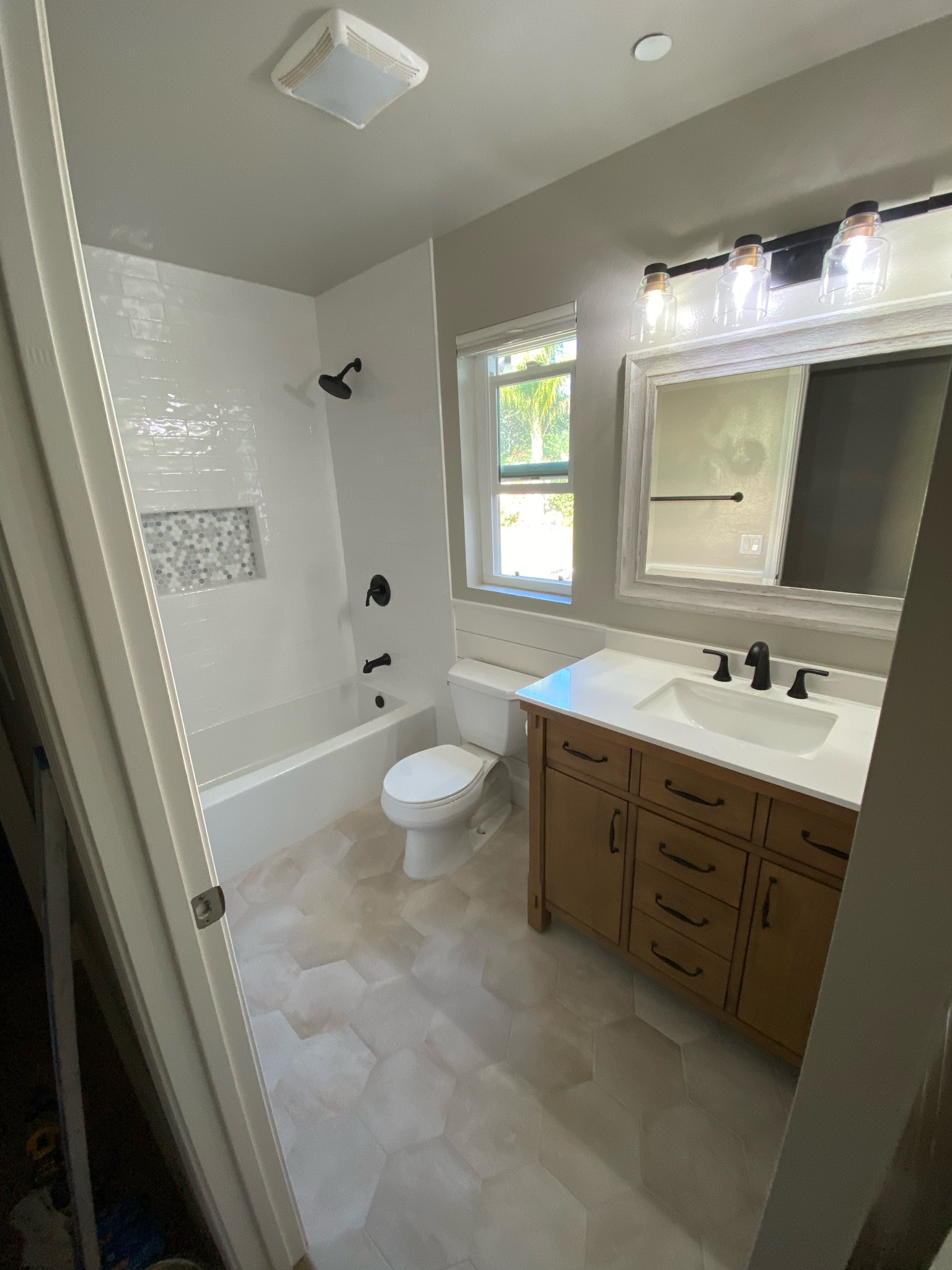 SLO Bath
