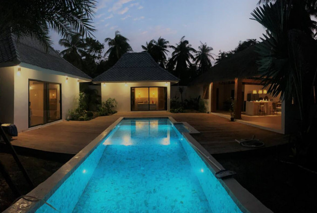 KOH PHANGAN tropical-pool
