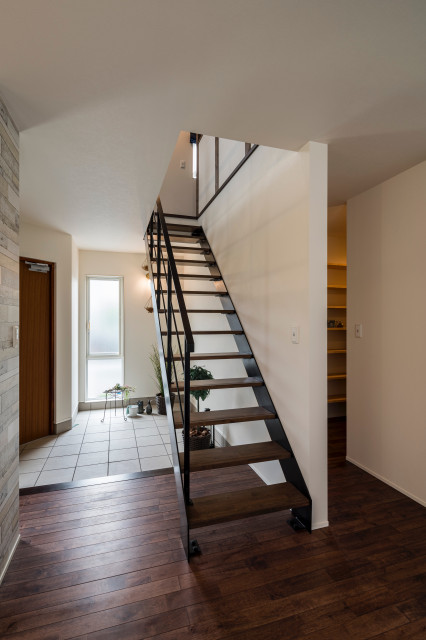 Basic Cube A003 modern-staircase