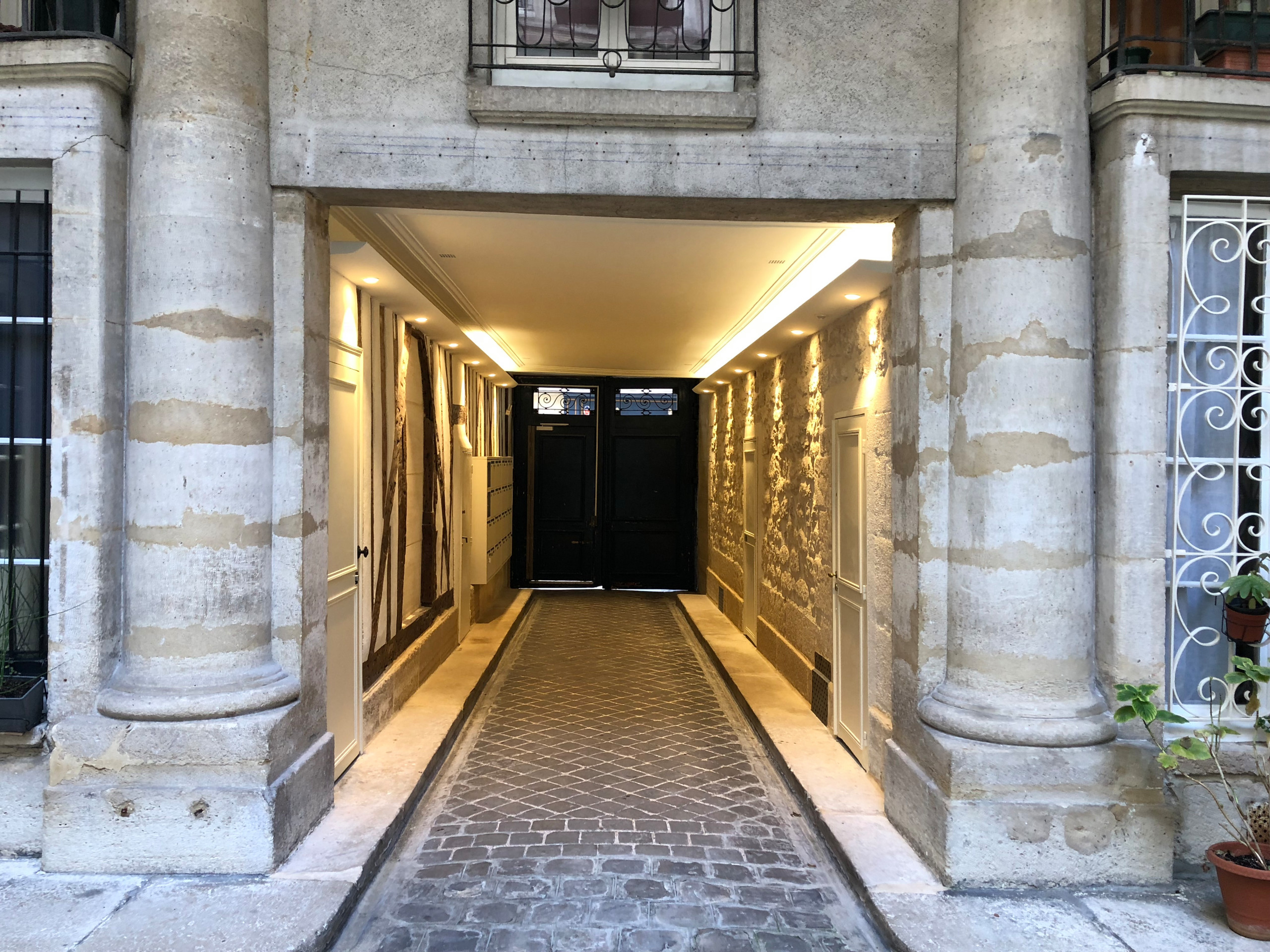 Projet porche d'immeuble parisien