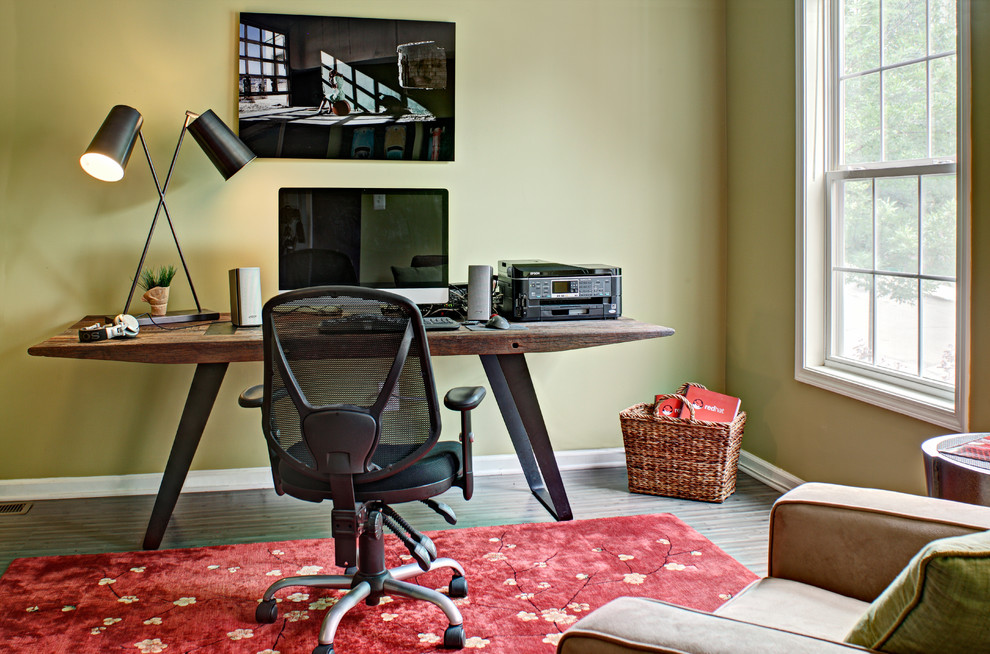 Design ideas for a contemporary home office in Newark.