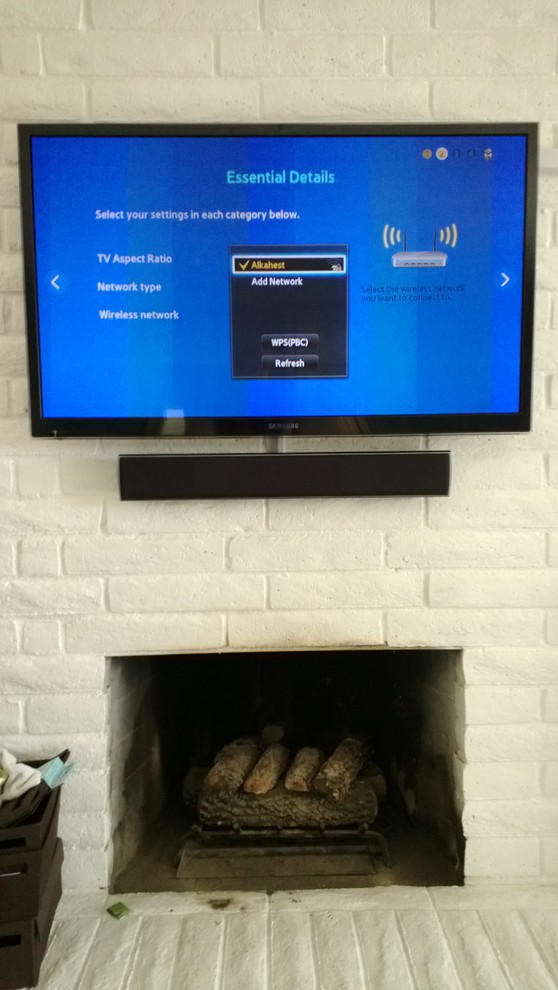 San Diego flat screen installation - In this installation, the TV is mounted on