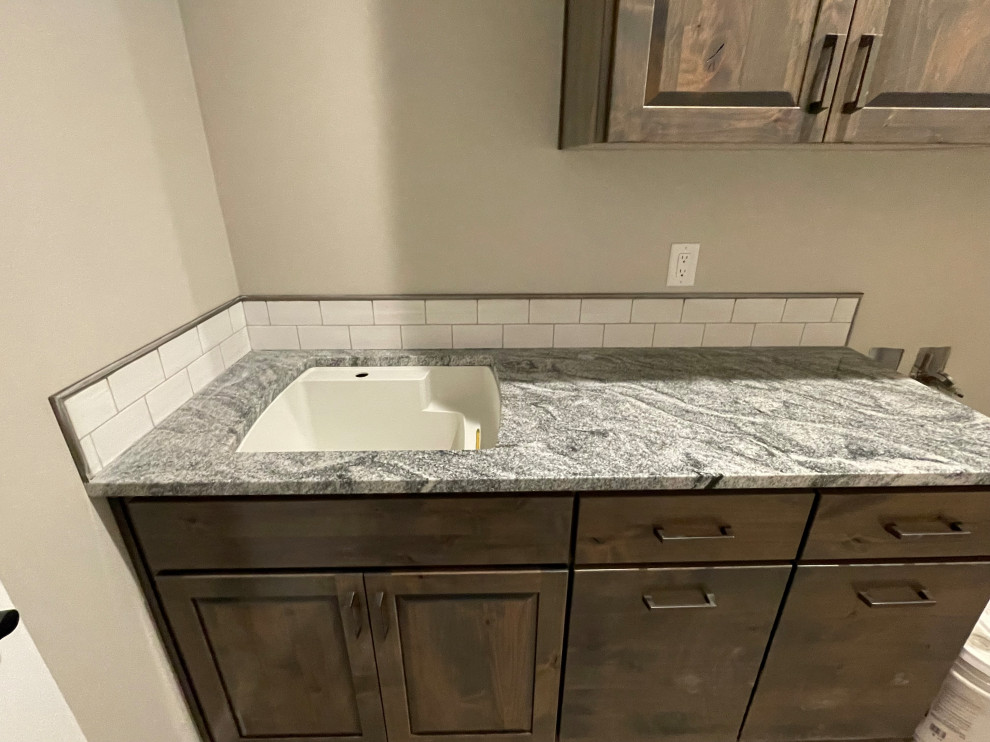 Tile Shower, Backsplashes