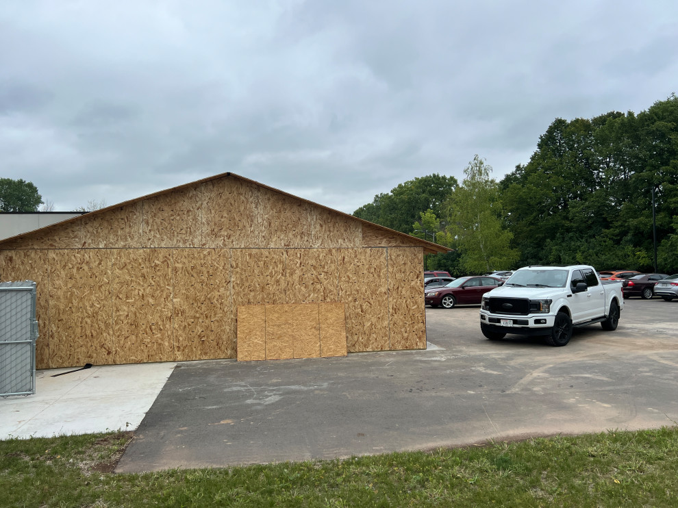 Neenah Animal Shelter Outbuilding