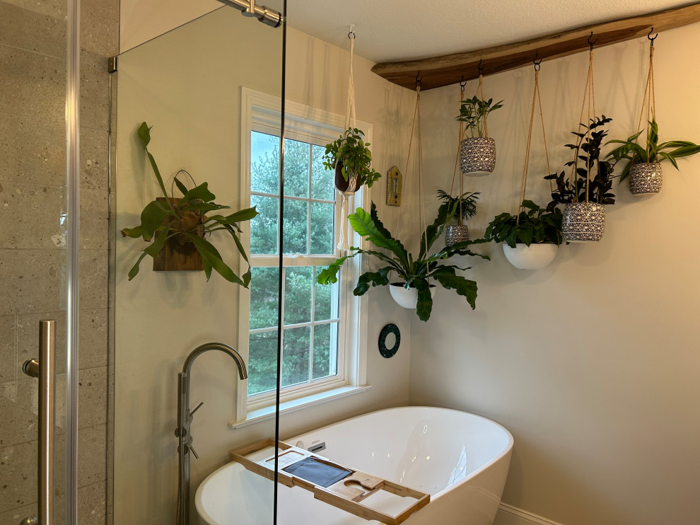 Bathroom - rustic bathroom idea