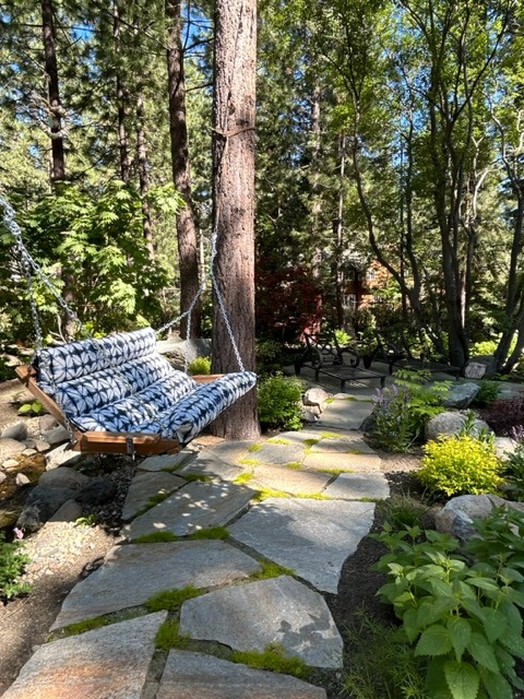 Tahoe Living