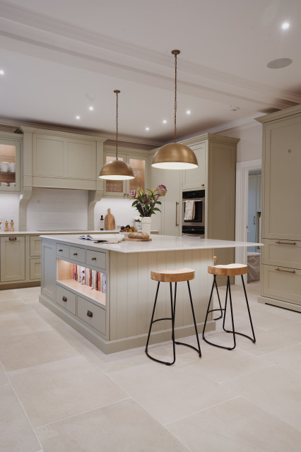 Radlett Kitchen traditional-kitchen