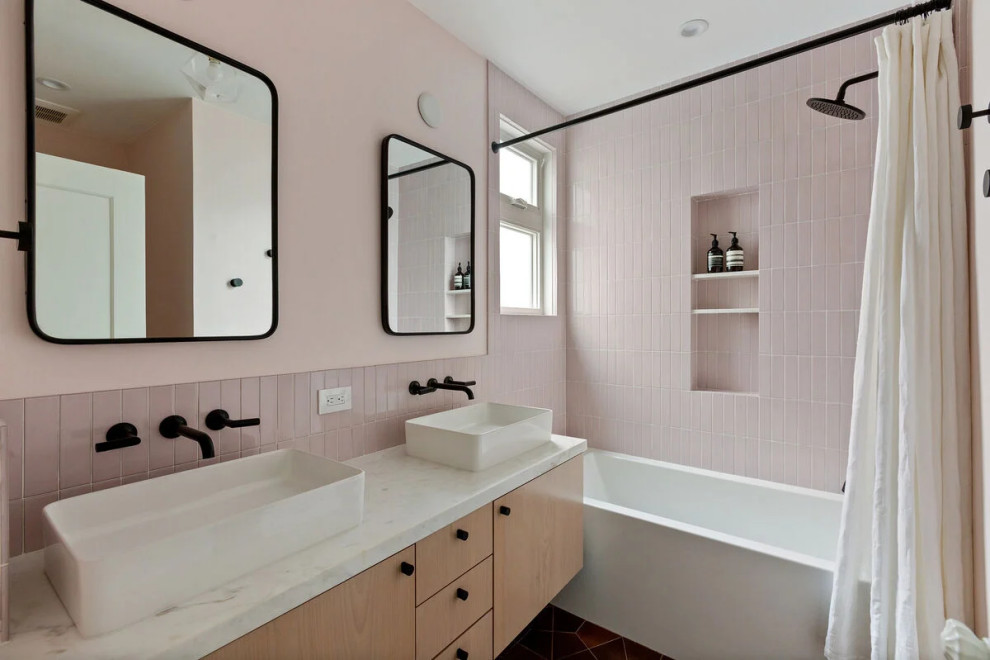 Minimalist pink tile and ceramic tile ceramic tile bathroom photo in San Francisco