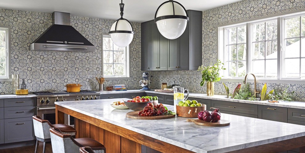 Inspiration for a transitional kitchen remodel in Charlotte