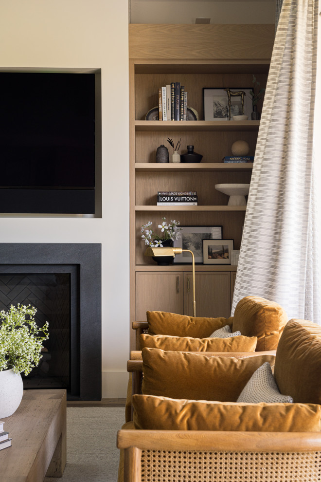 Family room - transitional family room idea in San Francisco