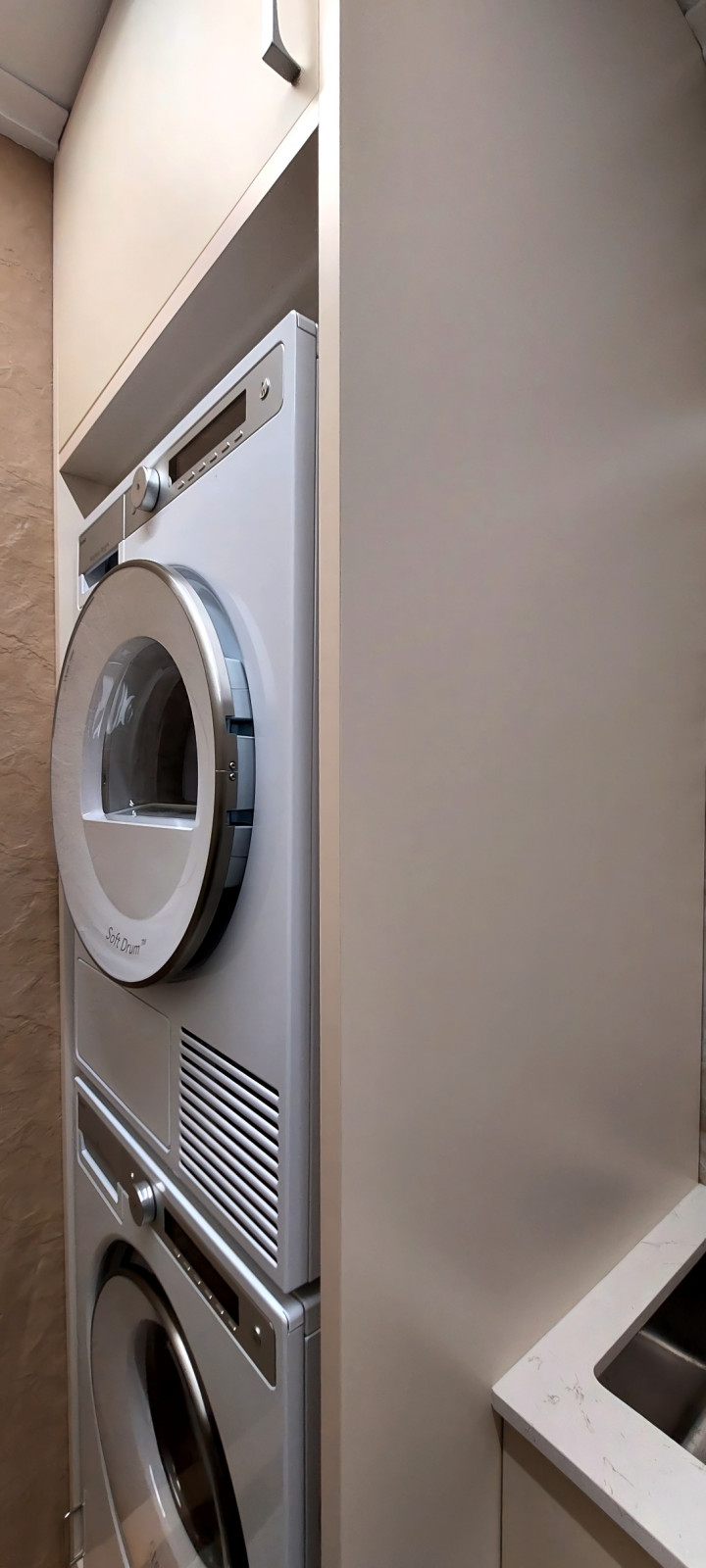 Первый Московский: двухкомнатная квартира 74 кв.м.