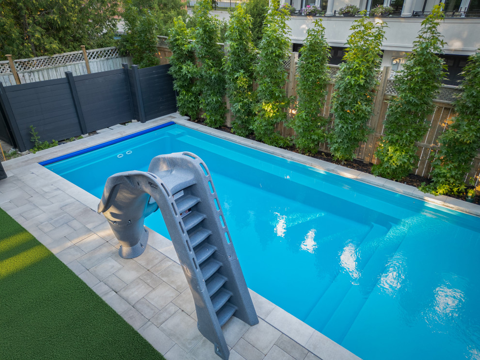 Pool - modern pool idea in Toronto