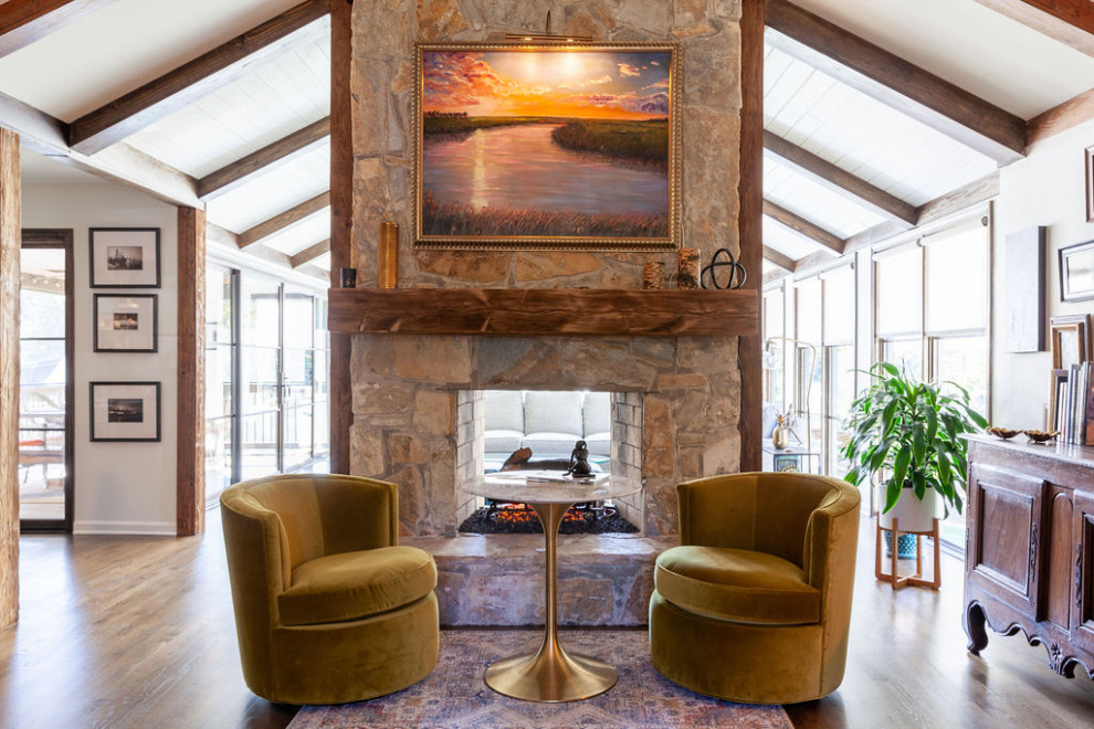 Inspiration for a transitional home design remodel in Atlanta