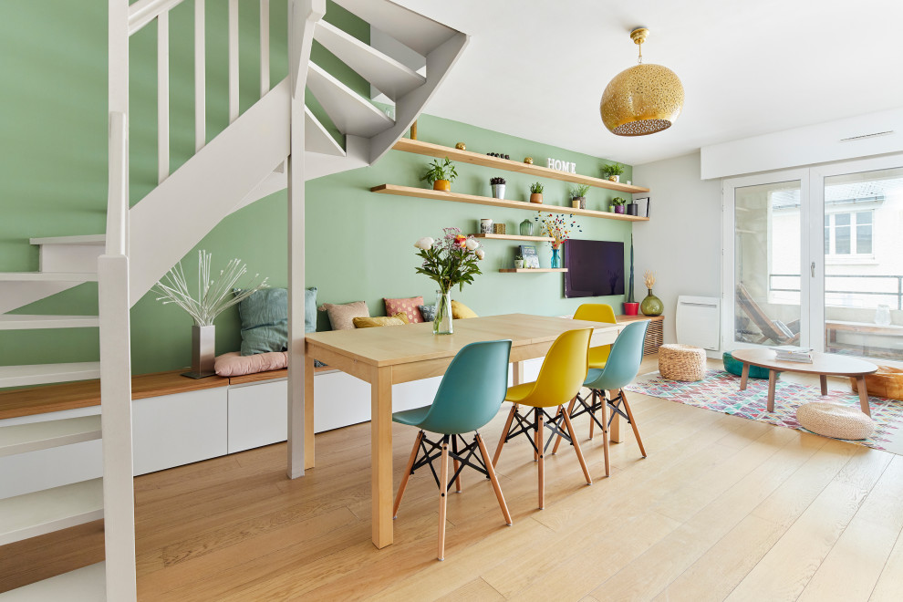 Design ideas for a scandi dining room in Nantes.