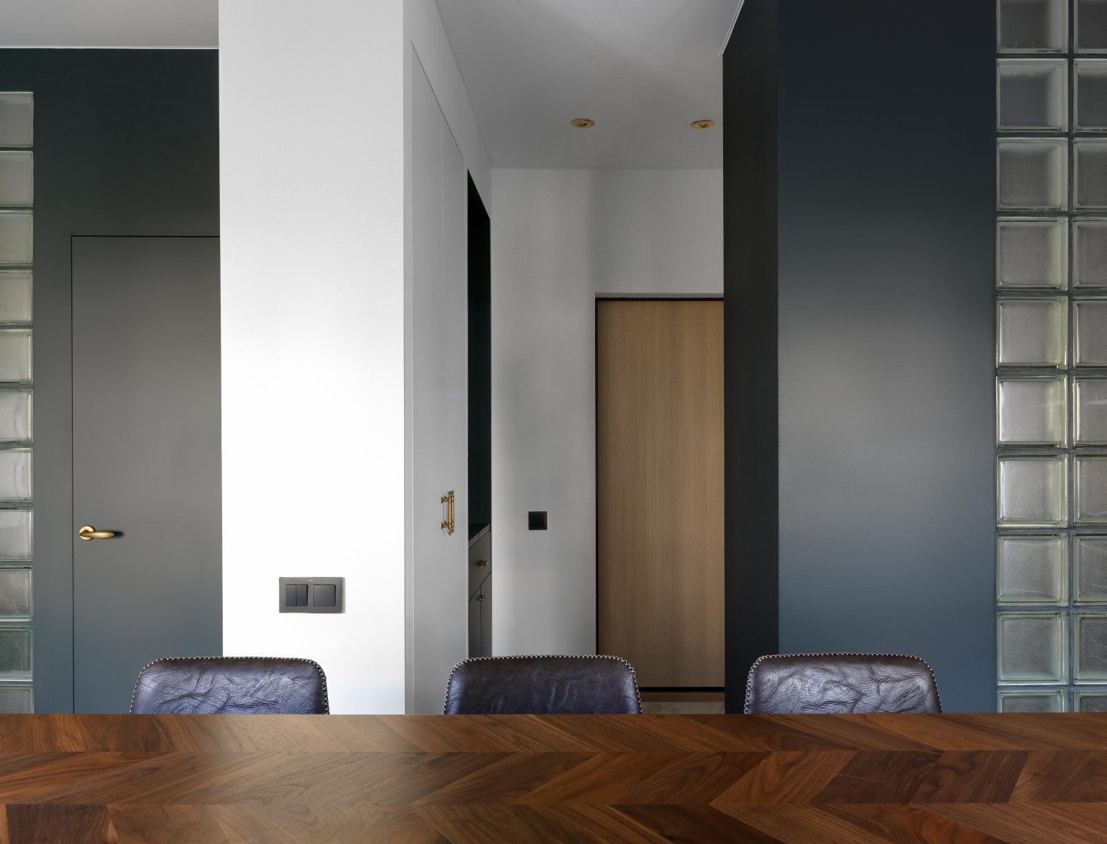 Проект "Изумруд и латунь"