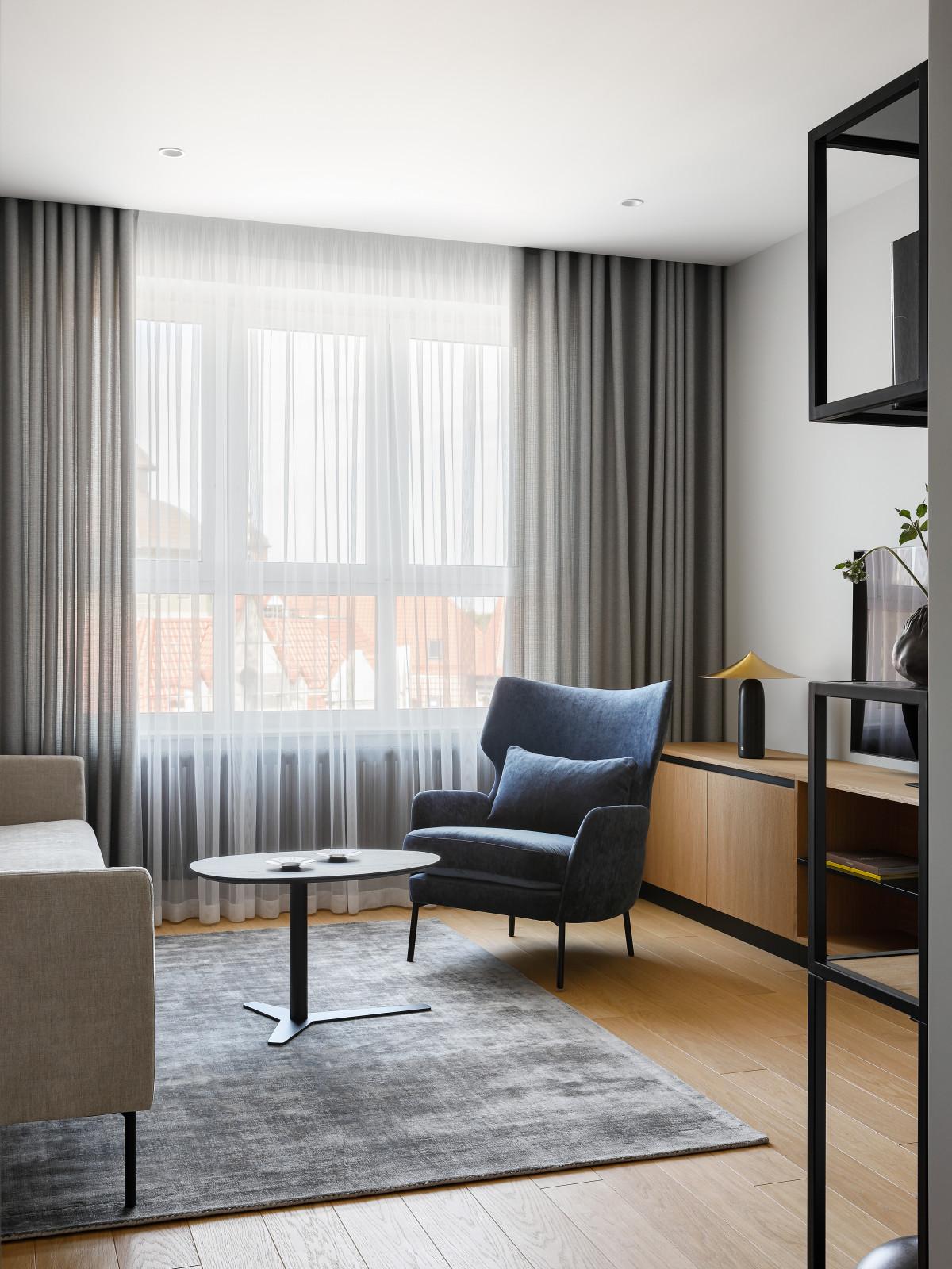 Light midecentury apartment / Квартира с легким флером midcentury