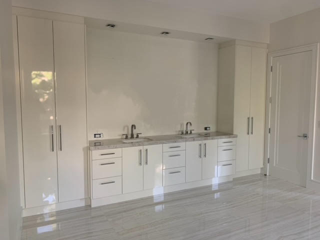 Double Vanity Sink