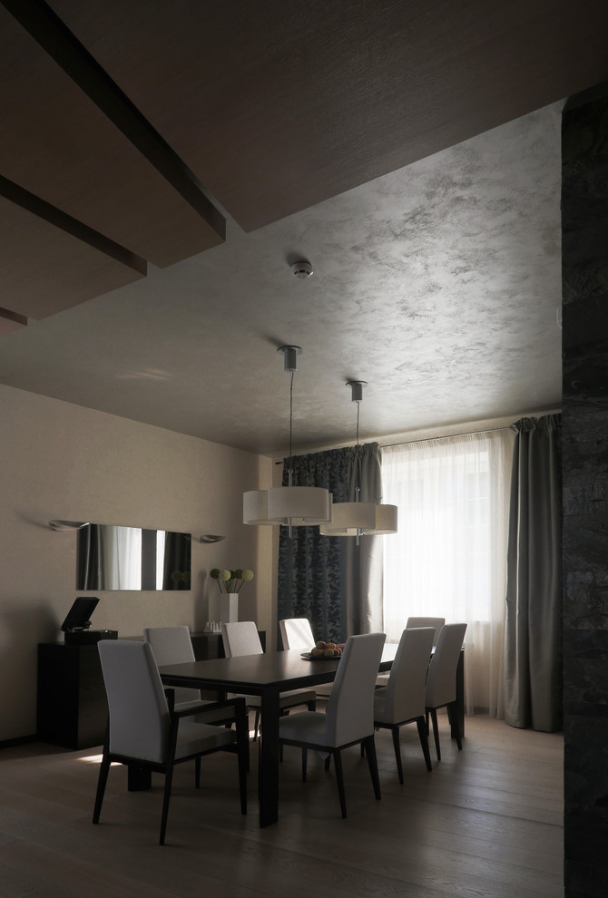 Интерьер загородного дома в поселке Гринфилд