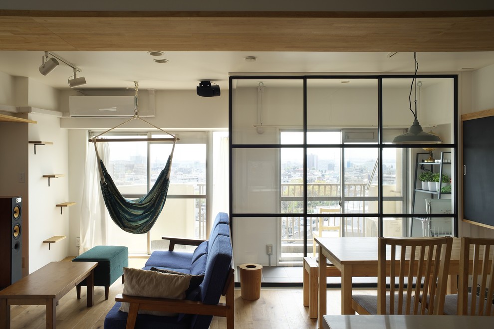 Photo of a scandinavian living room in Tokyo.