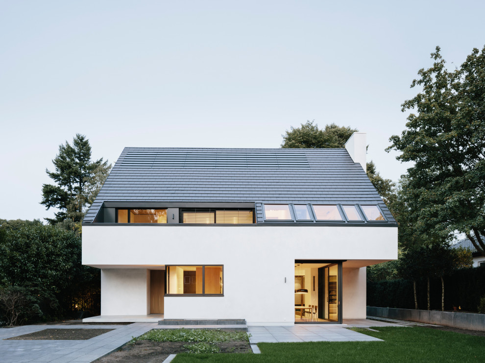 Example of a minimalist exterior home design in Hamburg