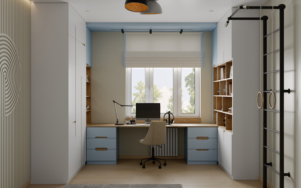 Рабочая зона у окна