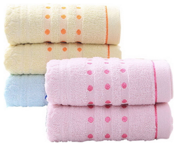 pink and blue towels