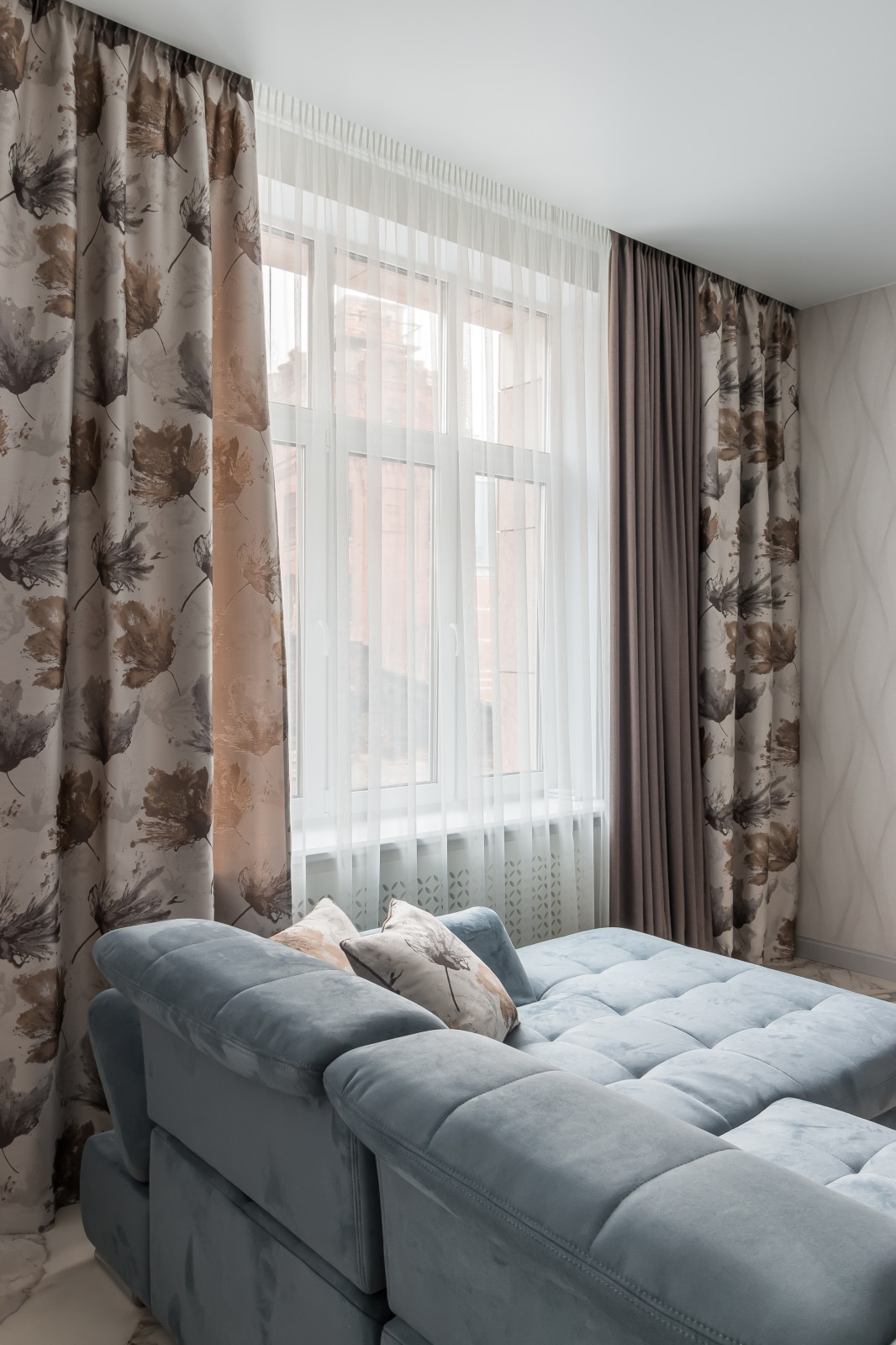 Акцент на шторах