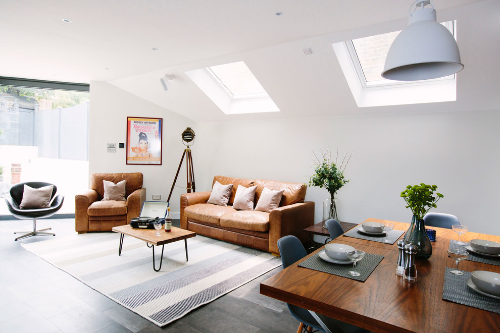 Inspiration for a modern living room in London.