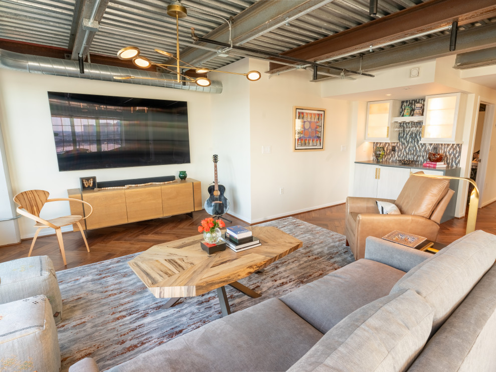 Silo Point Stunner - Transitional - Living Room - Baltimore - by B ...
