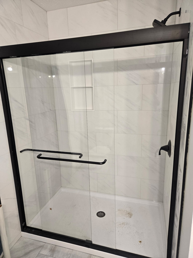 Modern Bathroom