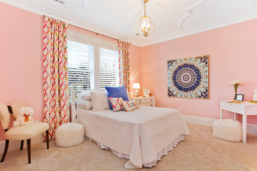 Inspiration for a traditional kids' bedroom for girls in Richmond with pink walls, carpet and beige floor.