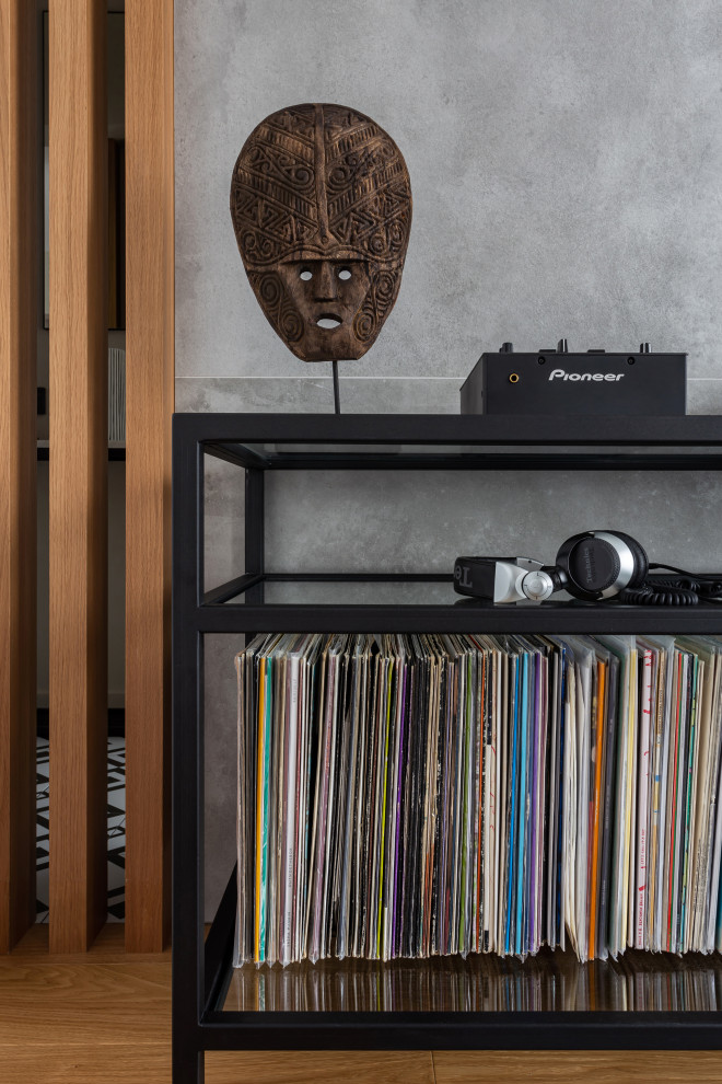 LightТверская