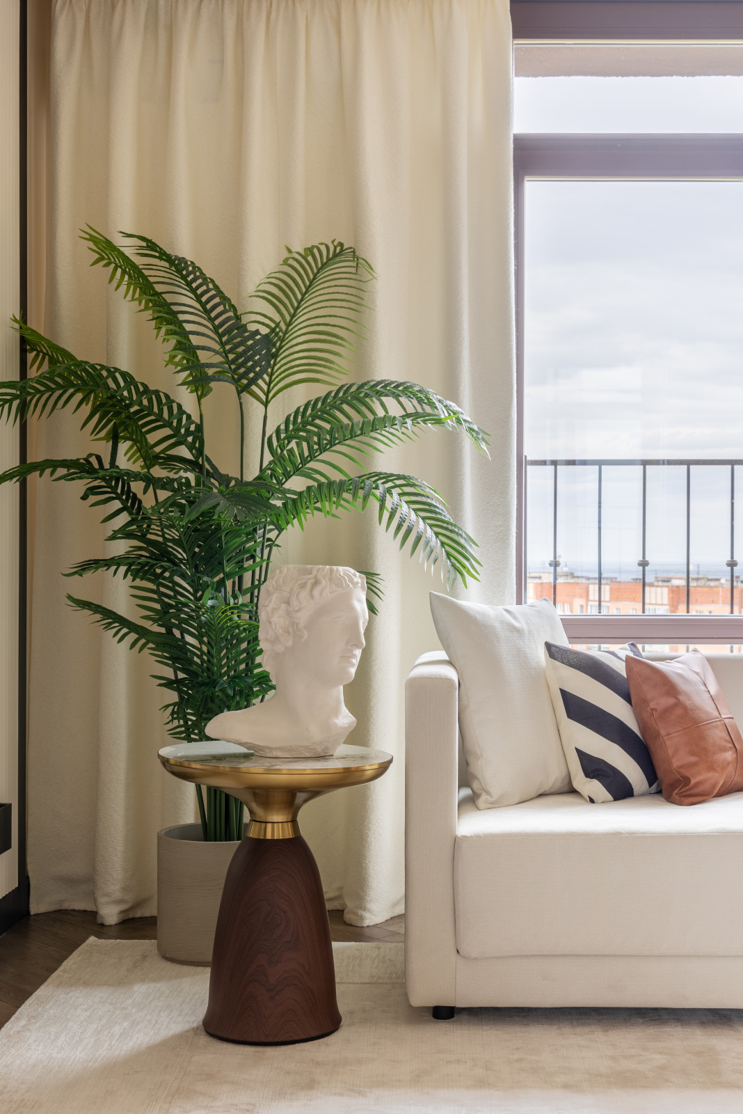 апартаменты Атлант