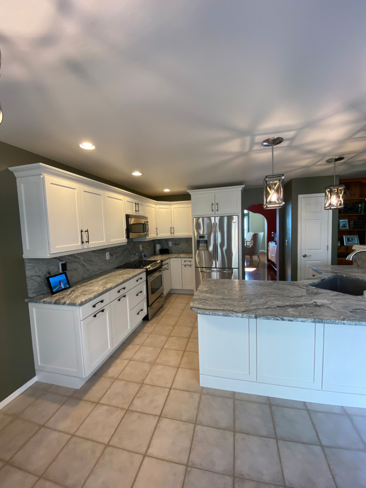 Kitchen 1