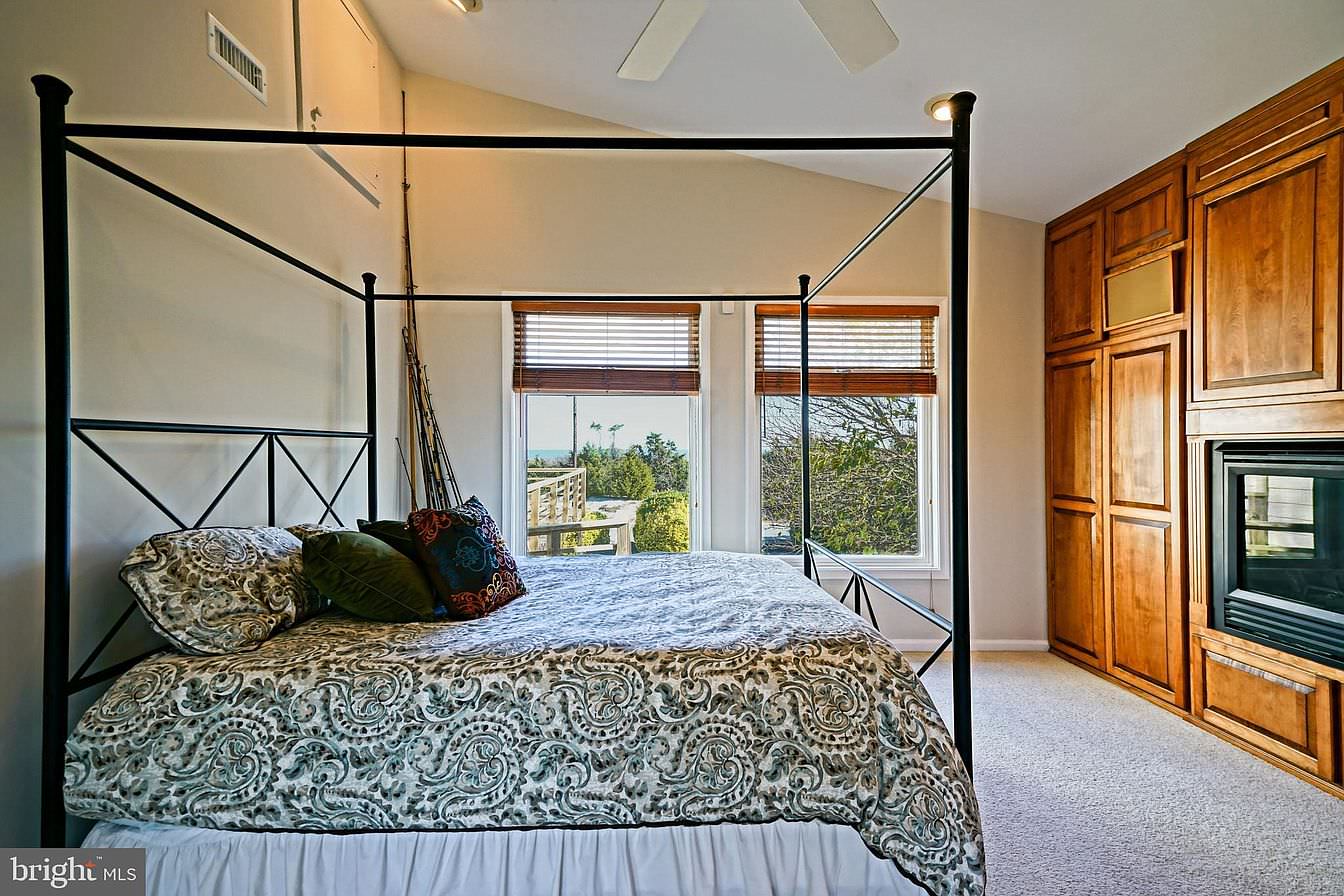 Bay Drive Home Staging