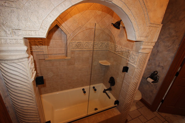 Old World Main Bathroom, Medina #1