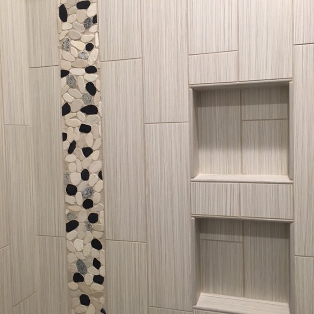 Mid-sized transitional master gray tile and porcelain tile bathroom photo