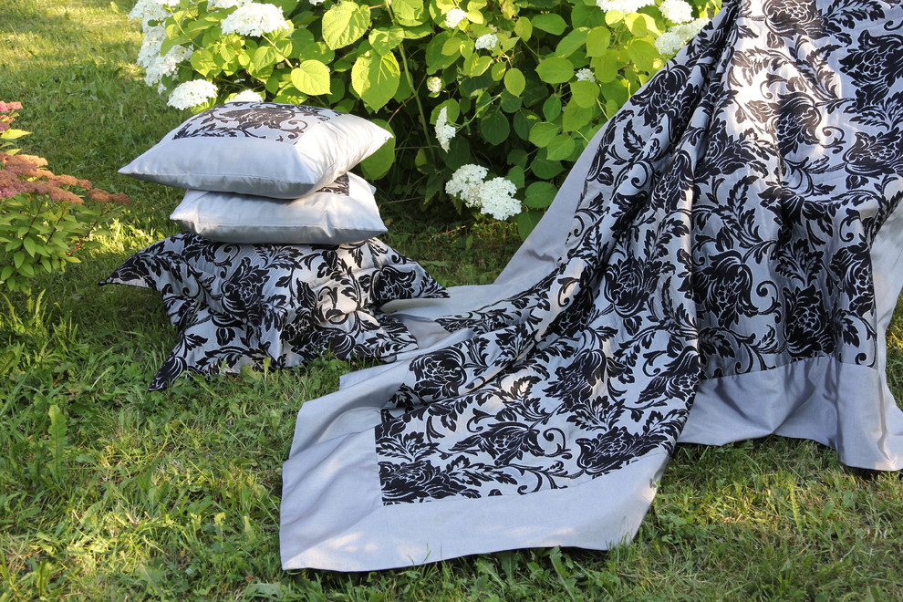 Декоративные подушки, покрывала