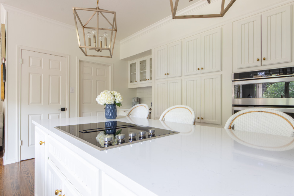 Kitchen - kitchen idea in Austin