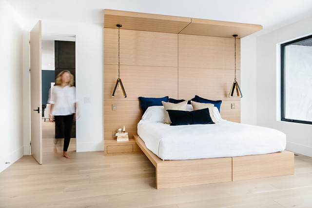 Rocky Point Showhome contemporary-bedroom