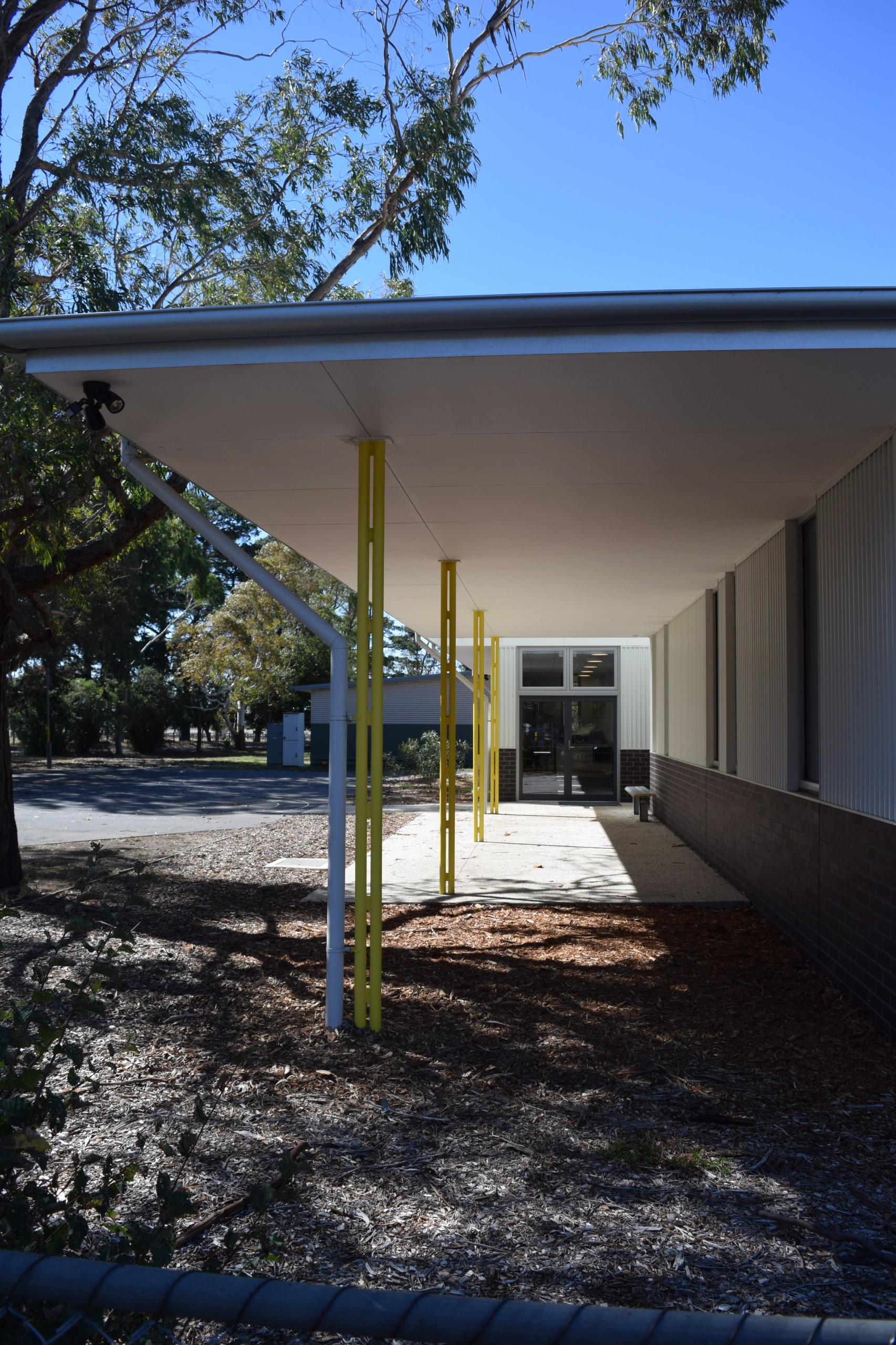 VSBA - MOOROODUC P.S  -  (with workshop arch.)