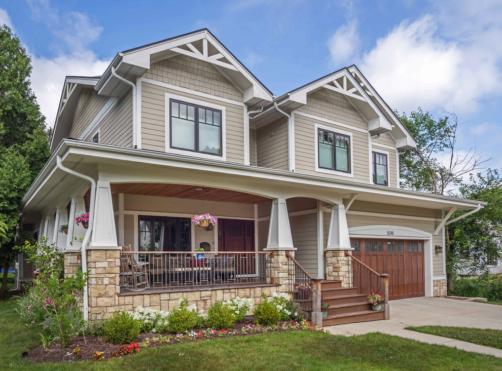 Captivating Craftsman